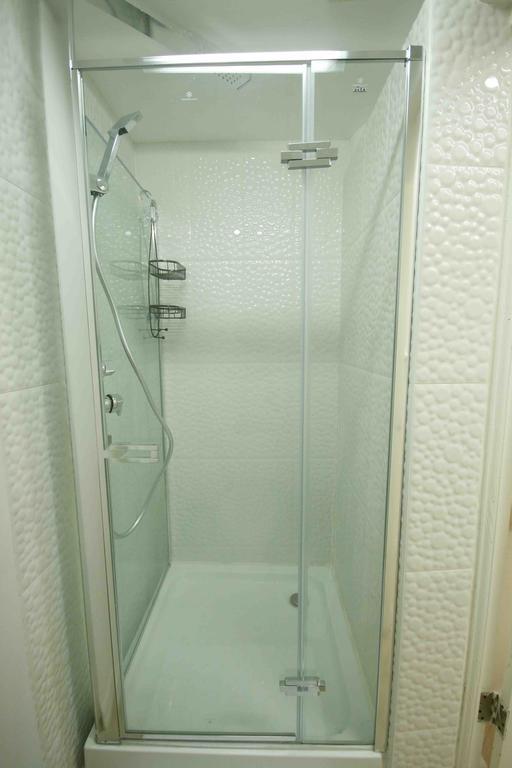 Cattleya Luxury Suites Kingston Camera foto